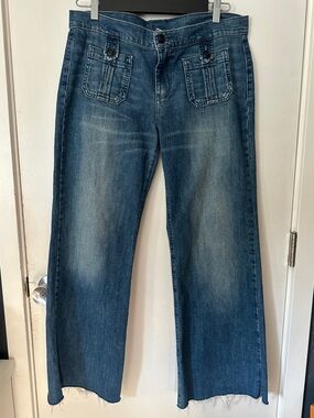 Lucky Brand Dungaroos Wide Leg Blue Jeans with Front Patch Pockets